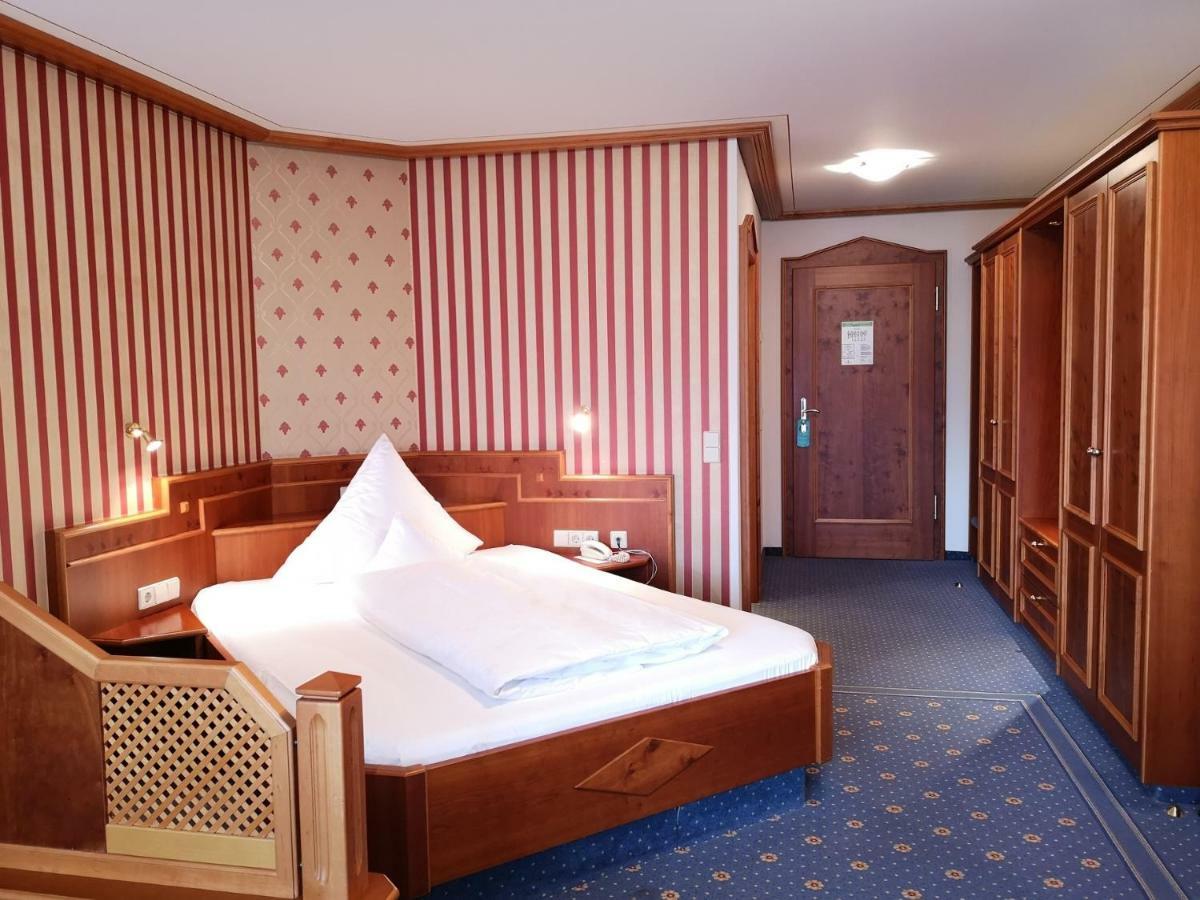 Hotel Ott Bad Krozingen Exterior photo